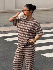 Muchica 2pcs/Set Women's Loose Striped Crew Neck Dropped Shoulder Short Sleeve T-Shirt And Elastic Waist Striped Pants, Winter Sweater Set, Autumn/Winter Casual Set, New Year Outfit, Christmas Pajamas, Brown, Short Sleeve 2pcs/Set, Women's Comfortable Spring 2pcs/Set, Preppy Print Pattern, Women's Outing Outfit, Women's Summer Outfit - Multicolor - View 4