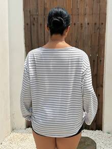Dazy Plus Solid Color Large Scoop Neck Half-Open Front Long Sleeve T-Shirt Spring/Summer - Black and White - View 6