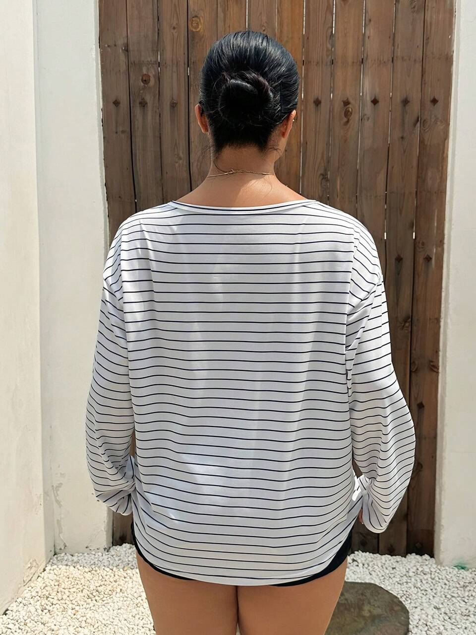 Dazy Plus Solid Color Large Scoop Neck Half-Open Front Long Sleeve T-Shirt Autumn Vacation Formal Allover White Casual Soft Form