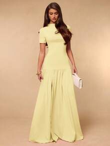 SHEIN BAE Gaun Maxi Elegan Berwarna Kuning Pucat Polos, Pas Badan, Lengan Pendek, Belahan Tinggi, dan Detail Kerut, Cocok untuk Makan Malam di Musim Semi/Panas - Kuning muda - View 4