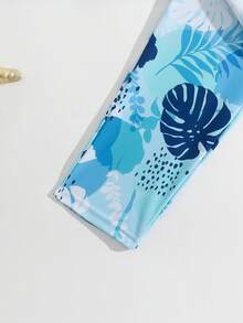SHEIN Top de bikini tipo camisola para niñas preadolescentes con estampado aleatorio, protección solar - Celeste - Ver 6