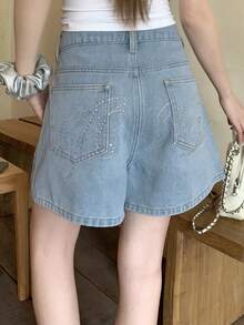 DAZY Celana Pendek Denim Kasual Longgar Wanita dengan Hiasan Rhinestone dan Kantong, Cocok untuk Musim Semi & Musim Panas - Biru - View 3
