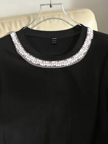 EMERY ROSE Women's Round Neck Embellished Chain Design Short Sleeve Casual T-Shirt, Summer Black Rhinestone Top - Black - View 7