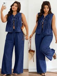 Lounesse Setelan Dua Potong Denim Kasual Wanita Ukuran Plus dengan Rompi dan Celana Bertali Depan - Dark Wash - View 2
