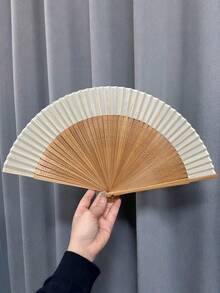 1把短邊綠杏白摺扇 舞蹈表演用竹扇 復古鏤空 夏季便攜式女用手扇 - A - 查看 10