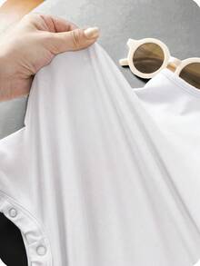 SHEIN Babygirl Summer Cute Simple Solid Color Elastic Strap Romper 3pcs Set - White - View 3