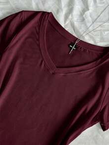 SHEIN EZwear 3件組女款夏季V領修身T恤，龐克次文化動漫風素色基礎款短袖修身T恤 - 彩色 - 查看 5