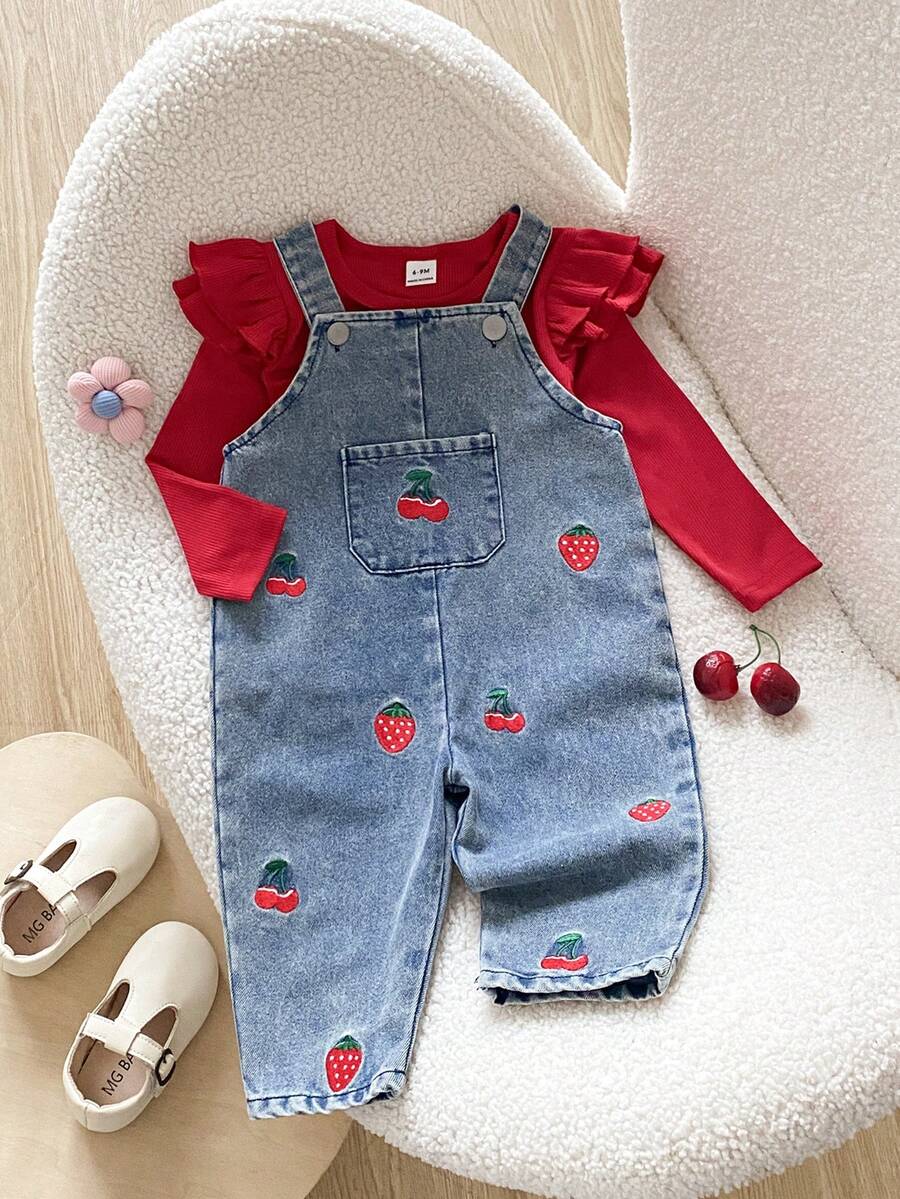 SHEIN Playful Pals 嬰兒男童女童中性 0-3歲 春/秋 紅藍色系 甜美可愛花卉刺繡 牛仔褲圓領長袖套頭上衣吊帶褲套裝 - 紅色 - 查看 1