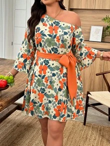 Weeklong Vestido corto bohemio de vacaciones con estampado floral naranja, hombro asimétrico, manga corta con volantes, talla grande - Multicolor - Ver 3