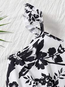 SHEIN Girls' Black Floral Spaghetti Strap Romper, Back Big Bow Vacation Jumpsuit - Black and White - View 6