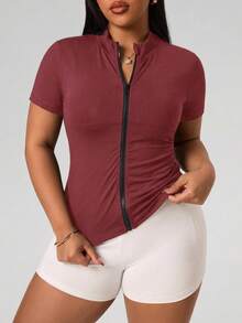 SHEIN Rhythm Era 大尺碼運動夾克多巴胺粉色肩部貼合短袖開襟拉鍊上衣外套 - Red Plum - 查看 3