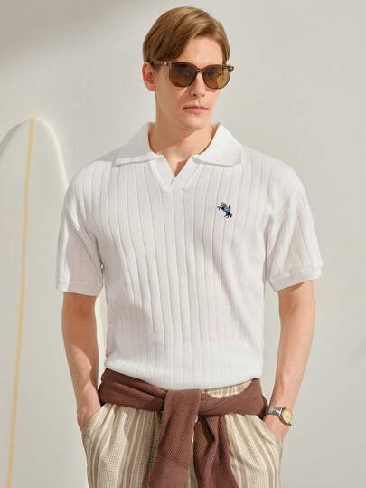 VeloEdit White Old Money Men's Summer Knit Polo Shirt With Embroidery Golf For Men Vintage Formal Outfit Retro Short Sleeve, Suitable Outings