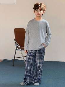 DAZY 青少年男孩素色圓領長袖上衣與格紋長褲休閒日常套裝 - 淺灰色 - 查看 4