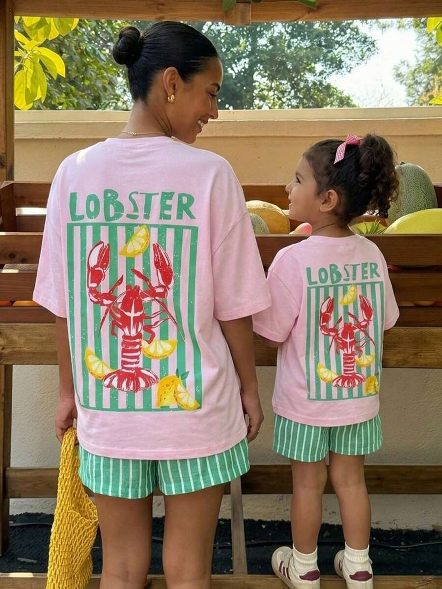 SHEIN LMoss Kids Set Kasual Kaos dan Celana Pendek Motif Garis Huruf untuk Anak Perempuan - Berwarna merah muda - View 1