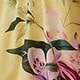 淡黃色