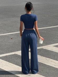 SHEIN EZwear 两件套女士百搭短袖露脐T恤和休闲抽绳腰带口袋裤套装 - 藏蓝色 - 查看 2