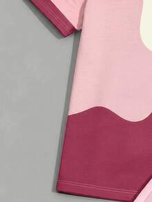 Sorvial Set Pakaian Pria: Kaos Lengan Pendek Kerah Bulat Warna Kontras dan Celana Pendek Pinggang Bertali - Hot Pink - View 5
