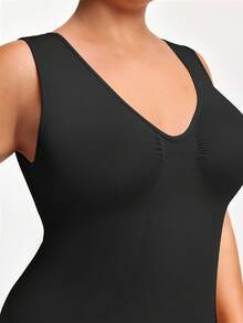 SHAPORA Plus Size Solid Color Sleeveless Seamless Bodycon Dress - Black - View 4