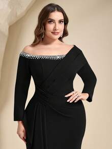 Coutiva Plus Size Elegant Crystal Embellished Off Shoulder Formal Evening Gown - Black - View 6