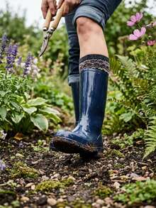 Women's Boots With Non-Slip Sole - Navy Blue - View 2