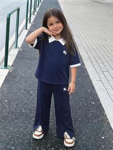 SHEIN Young Girl Knight Print Short Sleeve T-Shirt And Long Pants Casual Daily Set - Multicolor - View 3