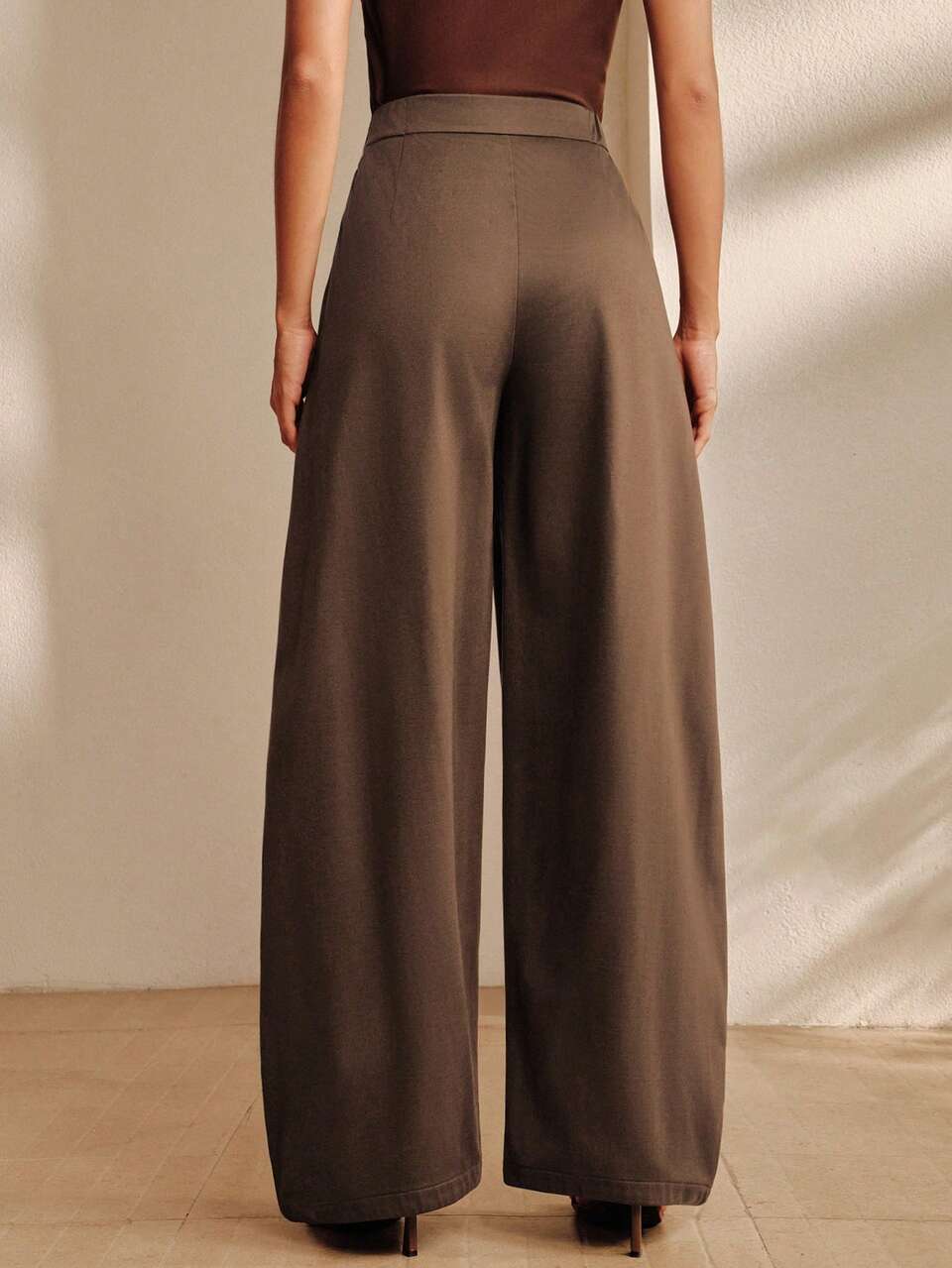 Conjunto elegante de otoño e invierno para ir a trabajar, sudadera y pantalones de cintura alta con pliegues laterales, drapeados y pierna recta, adecuados para ir a trabajar, uso diario y citas