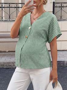 MaterniWear 孕婦條紋蝙蝠袖短袖單排扣休閒襯衫 - 綠色 - 查看 3