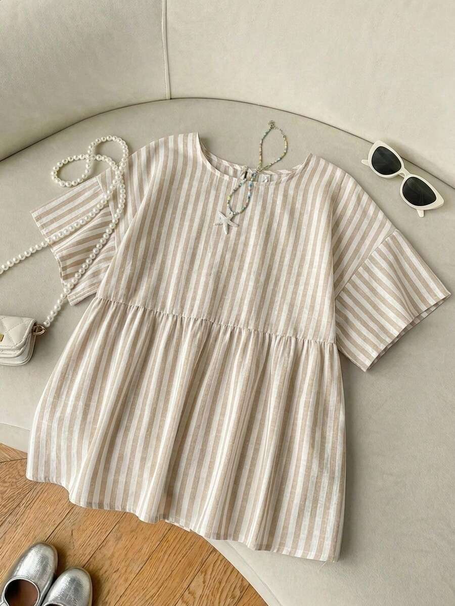 SHEIN EZwear 女款休閒寬鬆短袖條紋襯衫,適合日常通勤、約會、派對、秋冬春夏、聖誕節、新年、感恩節、婚禮、海灘、畢業典禮,時尚優雅休閒,適合外出約會與通勤 - 彩色 - 查看 1