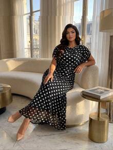 Modelyn Women's Elegant Minimalist Polka Dot Sleeveless Bodycon Plus Size Dress, Suitable For Summer - Black - View 1