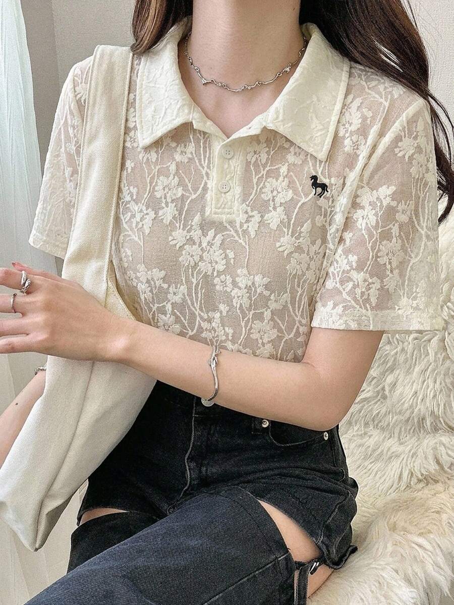 FRIFUL 女款杏色基本款刺繡 Polo 領翻領短袖 T 恤夏季穿著 - 杏色 - 查看 1