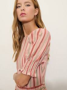 Nöista Vestido midi a rayas con mangas abullonadas y puños fruncidos con rayas en diferentes direcciones - Rosa vieja - Ver 10