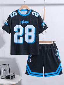 SHEIN 2件套儿童/青少年男童休闲图案数字印花圆领宽松T恤和短裤套装，适合学校、花园、海滩、生日、春夏等多种场合。 - 藍色 - 查看 3
