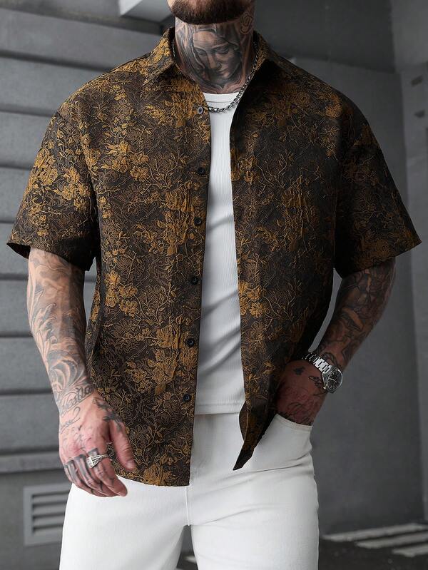 SLATEMANN 1pc Men Plus Size Jacquard Design Shirt, Bold Personalized, Loose Drop Shoulder Oversize Boxy Fit, Ins Hot , Gift For Boyfriend, Mature Casual Sporty Streetwear Daily Commute Versatile Back To School Vacation, Top Gift Choice For Boyfriend And Husband, Couple