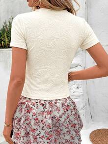 SHEIN LUNE 女士休闲提花修身短袖T恤，春夏日常基本款，夏季上衣，女士优质上衣，女士衬衫，新款T恤，Ytk服装，商务休闲女士上衣，Ysk服装，女士衬衫，休闲现代女士衬衫，新款T恤 - 杏色 - 查看 2