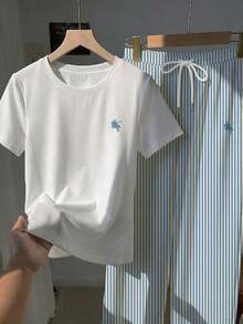 Comfortcana 2件組刺繡圓領短袖上衣與條紋印花長褲，休閒風 - 淺藍色 - 查看 6