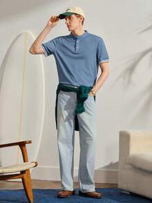 VeloEdit Men's Straight Loose Fit Multi-Pocket Casual Denim Jeans - Baby Blue - View 2
