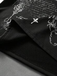 ROMWE MEN Goth Men's Loose Fit Dropped Shoulder Cropped Graphic T-Shirt - Black - View 5