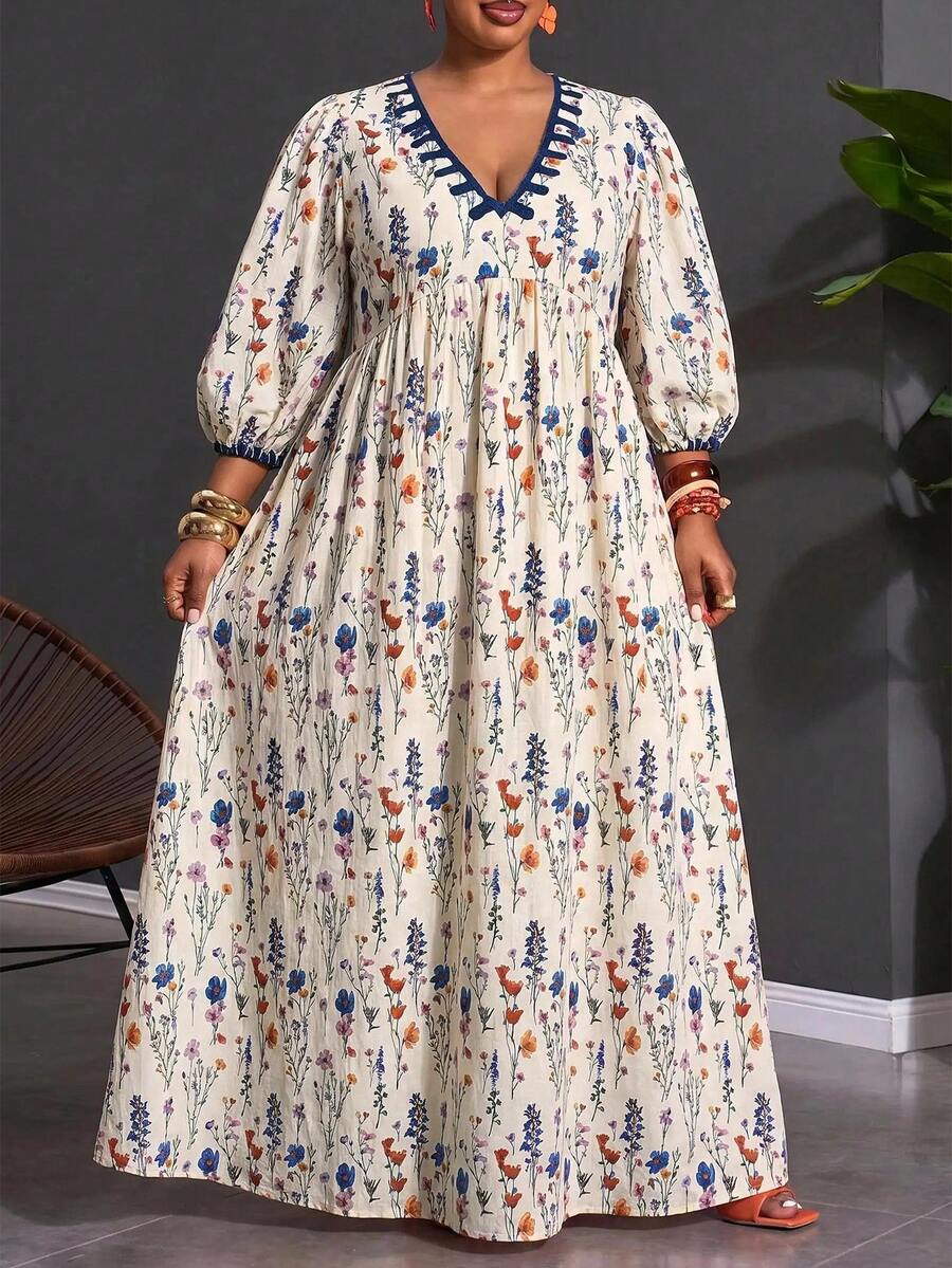 SHEIN CURVE+ Plus Size Women's Vacation Floral Print V-Neck Dress, Suitable For All Skin Tones Fall - Multicolor - View 1