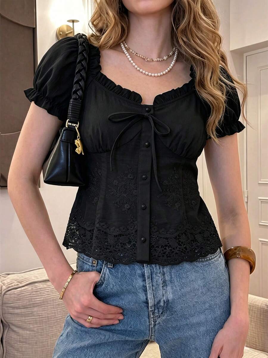 SHEIN PariChic 女士甜美优雅法式撞色蕾丝露肩系带修身短款上衣,春夏款 - 黑色 - 查看 1