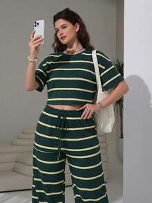 Solflare Plus Size Summer Dark Green T-Shirt And Long Pants Casual Medieval 2 Pieces Set Vacation - Dark Green - View 3