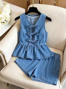 GlowEve CURVE Plus Size Women's Elastic Waist Loose Casual Denim Shorts - Medium Wash - View 1