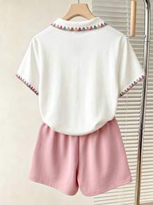 Resyla 女款愛心刺繡領短袖T恤與短褲休閒兩件套 - 彩色 - 查看 2