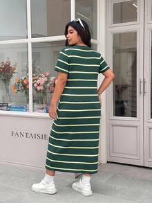 Solflare Dark Green Striped Split Short Sleeve Plus Size Dress - Dark Green - View 2