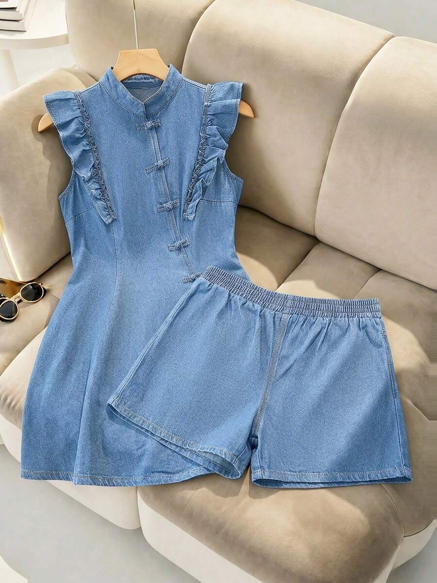 Modelyn 大尺碼女款立領百褶上衣與短褲休閒日常牛仔套裝 - 淺色水洗藍 - 查看 1