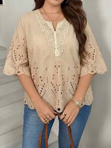 SHEIN LUNE Blus Wanita Ukuran Besar Model V-Neck Berenda dengan Detail Lubang-Lubang, Desain Sederhana untuk Musim Gugur - Aprikot - View 3