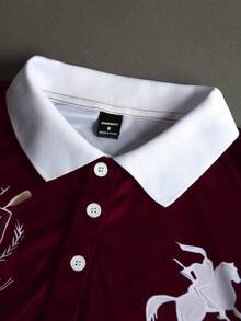 STYNVO 男士字母騎士印花休閒百搭通勤旅行短袖 Polo 衫，儀式感 - 酒紅色 - 查看 3