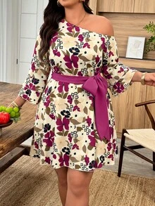Weeklong Vestido mini bohemio de vacaciones con estampado floral naranja, hombro asimétrico, manga corta con volantes, talla grande - Multicolor - Ver 4