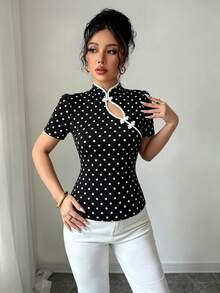 Selianne 萬聖節女款黑色極簡修身短版立領T恤服裝 - 黑色 - 查看 7