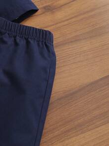 SHEIN 男嬰正式紳士西裝套裝：白色襯衫、領結、西裝外套、背心、長褲，適用婚禮、1歲生日、花童、洗禮，海軍藍秋季款 - 藏蓝色 - 查看 9
