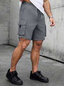 Manfinity Homme Celana Pendek Kargo Denim Pria Ukuran Besar dengan Motif Huruf, Cocok untuk Perjalanan Harian, Bepergian, Pakaian Kasual, dan Acara Akhir Pekan. - Dark Grey - View 3